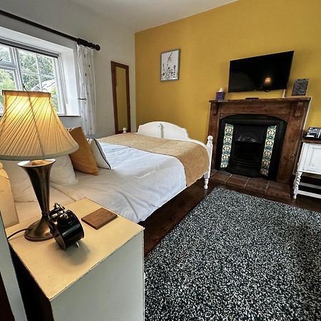 Home Farm Bed & Breakfast Milton Keynes Exterior photo