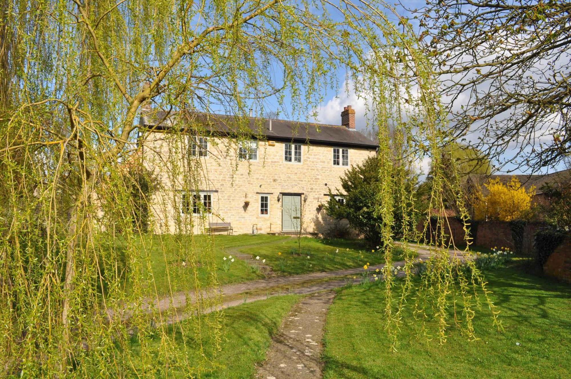 Home Farm Bed & Breakfast Milton Keynes Exterior photo