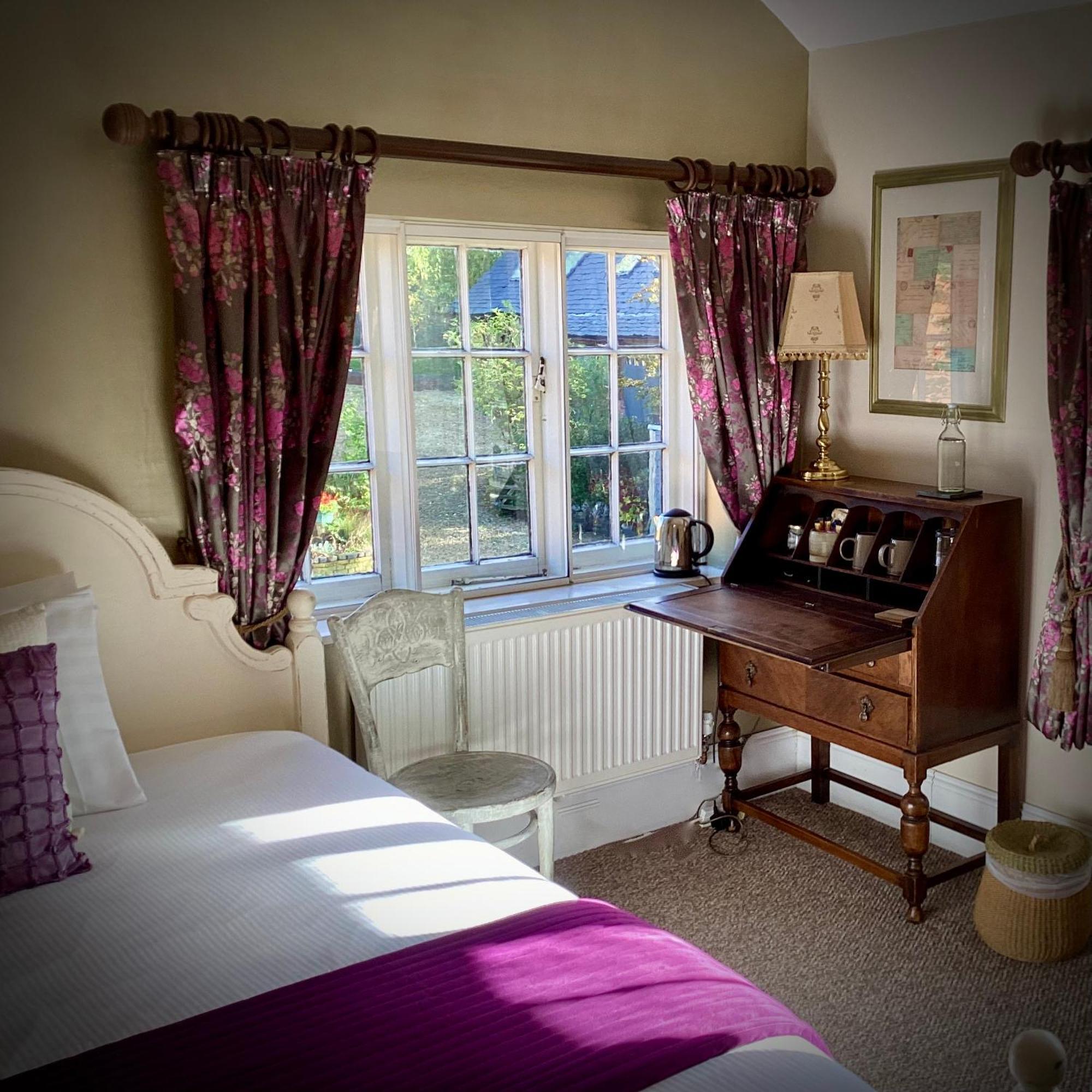 Home Farm Bed & Breakfast Milton Keynes Exterior photo